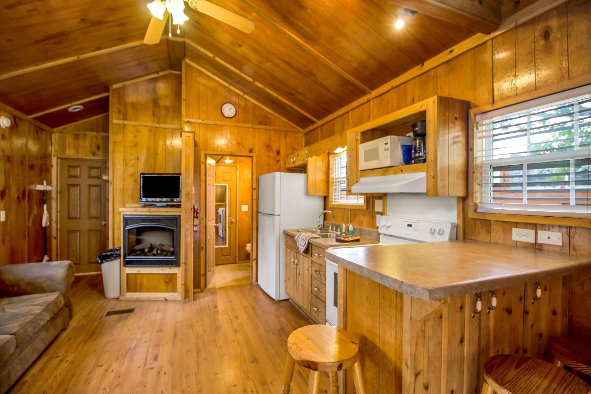 Jellystone Mammoth Cave Villa Кейв Сити Екстериор снимка