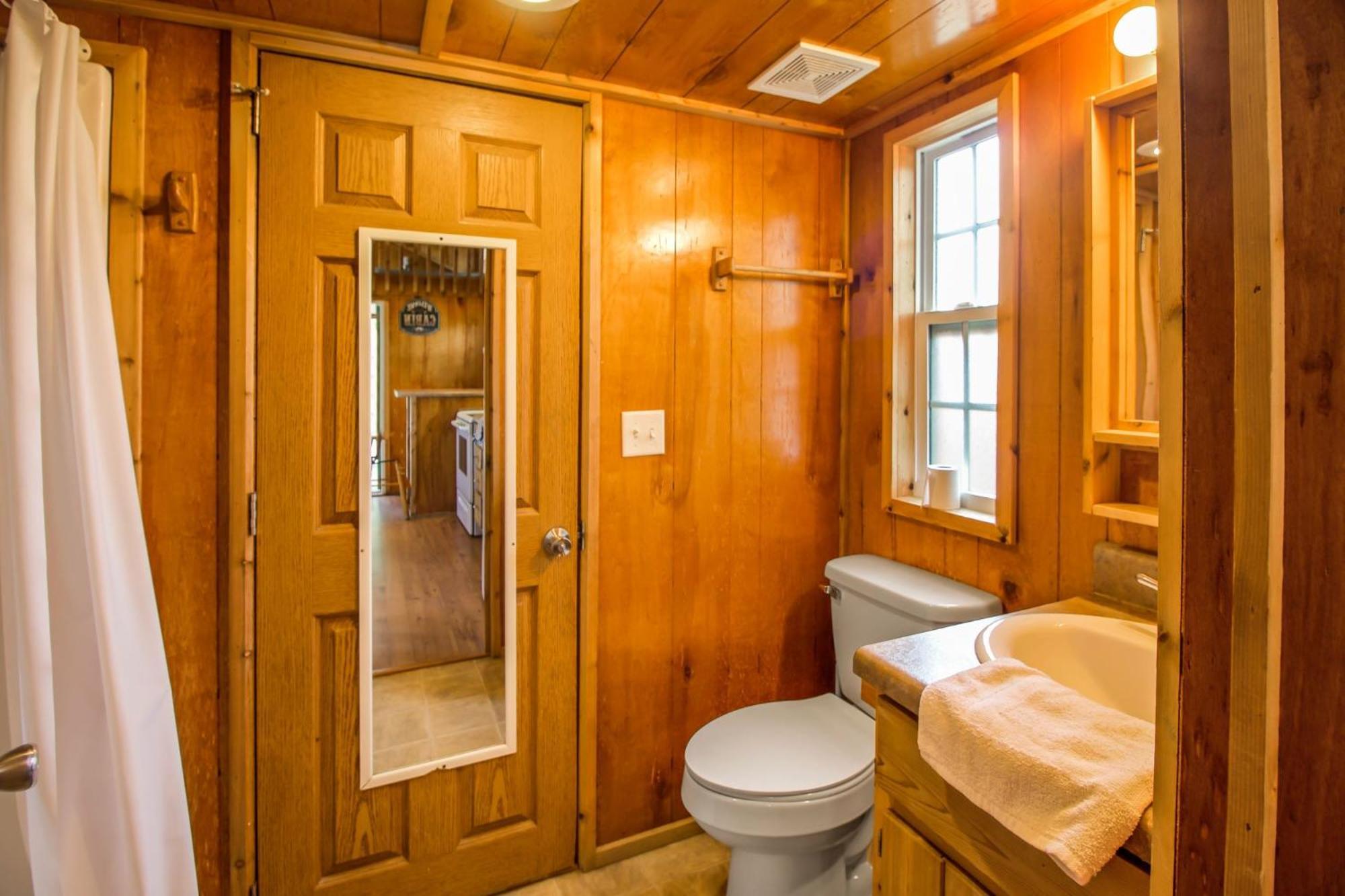 Jellystone Mammoth Cave Villa Кейв Сити Екстериор снимка